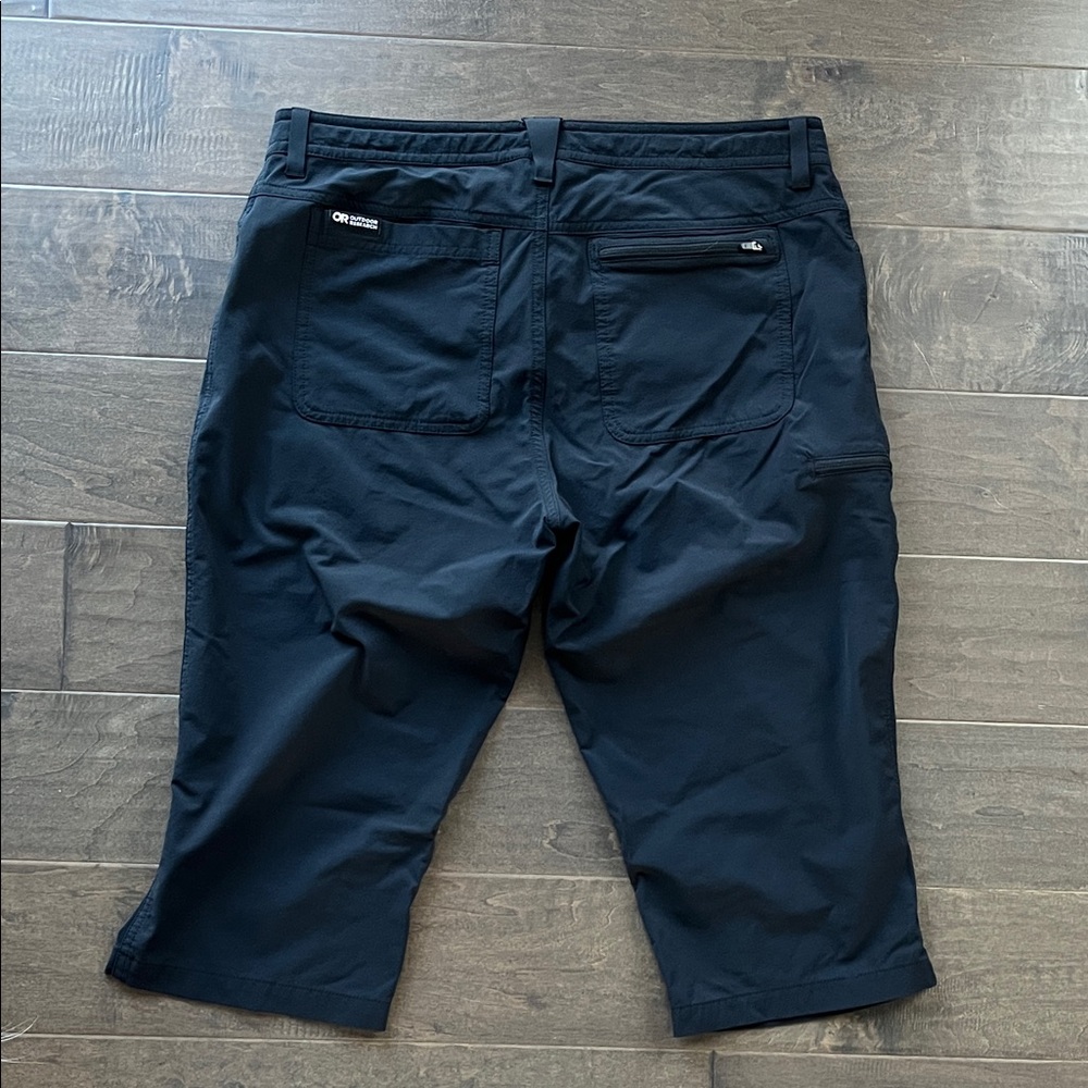 Outdoor Research Ferrosi Capris Black Size 12 - Picture 3 of 5